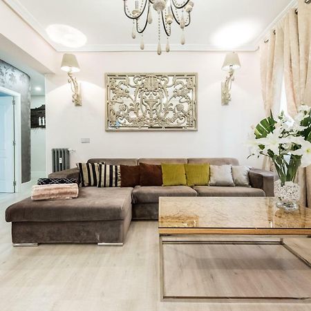 City Deluxe Apartment Madrid Bagian luar foto