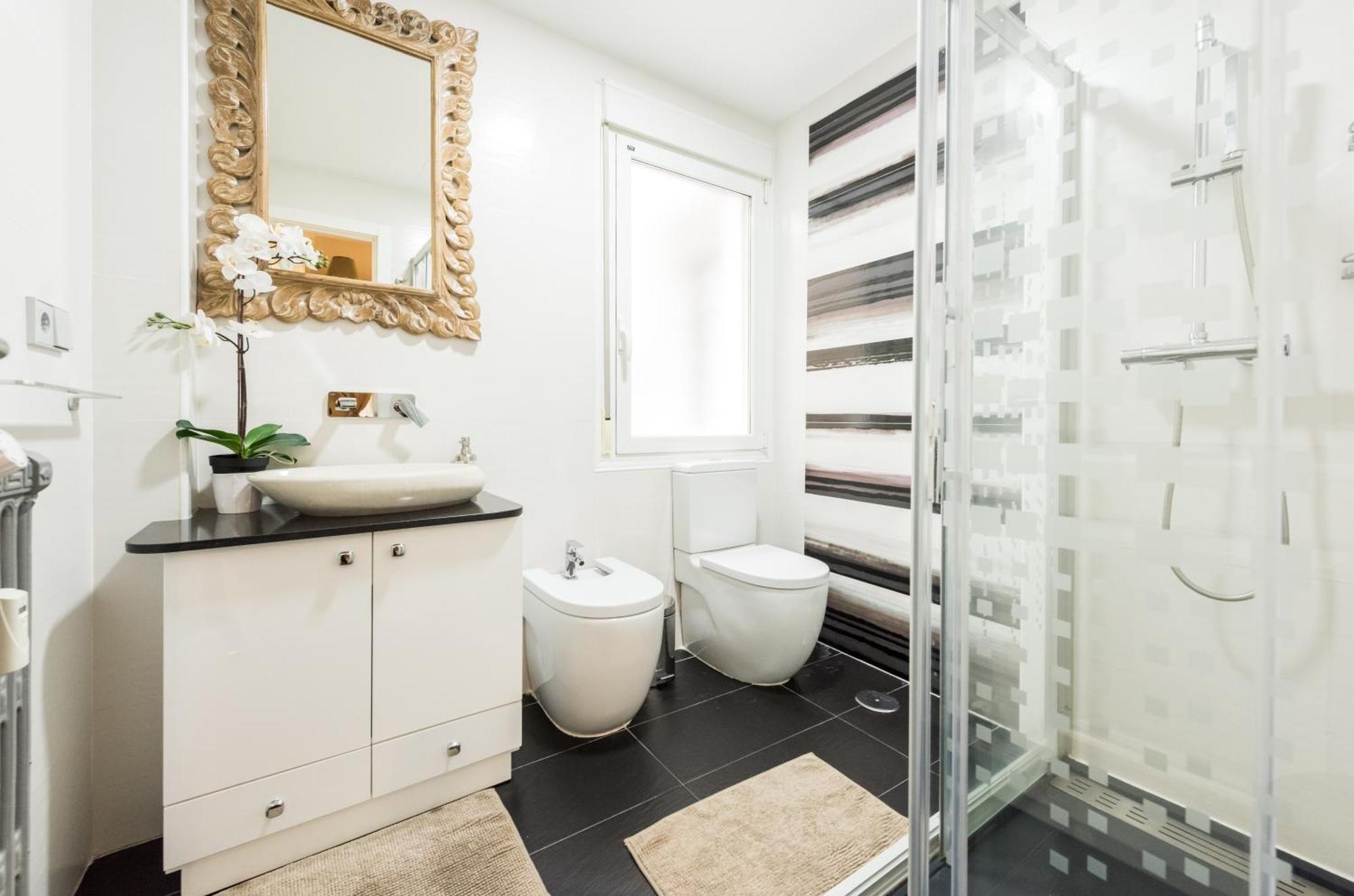 City Deluxe Apartment Madrid Bagian luar foto