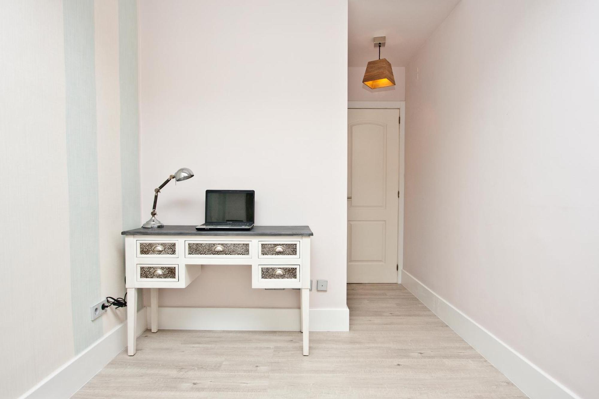 City Deluxe Apartment Madrid Bagian luar foto